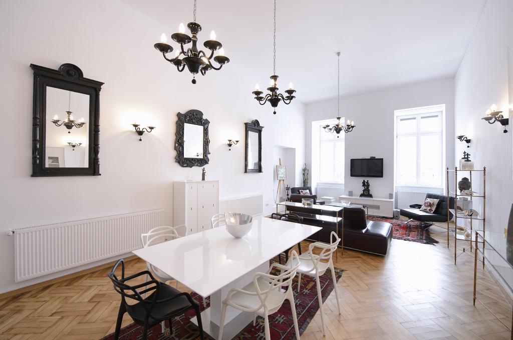 Ferienwohnung Casa Mandl Brașov Zimmer foto